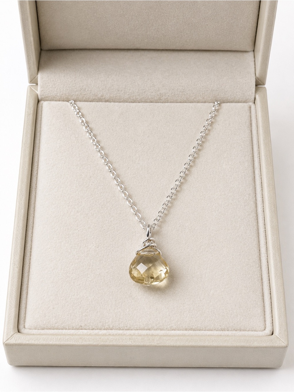Handmade Lemon Quartz Pendant Necklace 16” Silver Tone Chain
